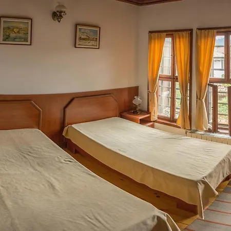 Pachilov House * Zlatograd