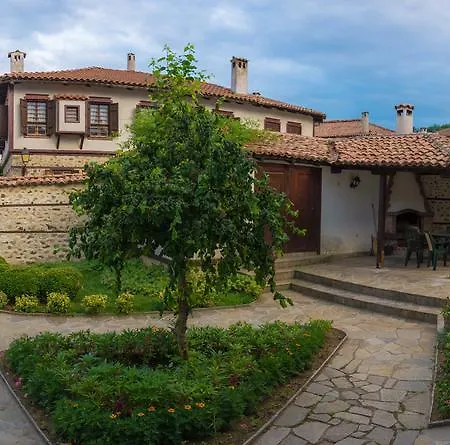 Pachilov House Zlatograd
